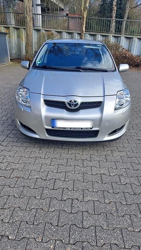 Gebraucht Toyota Auris 124 PS (91 kW) 2007 Grau Kleinwagen