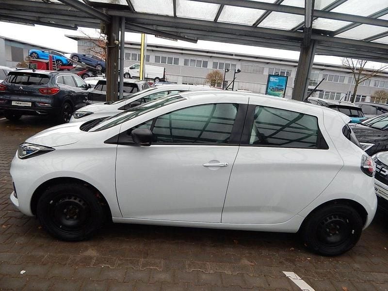 Gebraucht Renault Zoe 80 kW (109 PS) 2021 Arktisweiss Kleinwagen