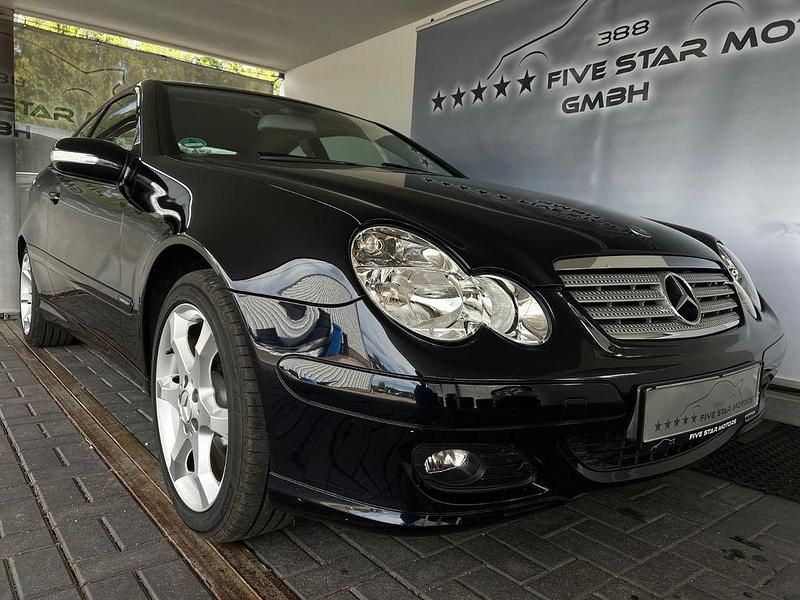 Schwarz Gebraucht 2006 Mercedes C180 Sport Edition Coupé | 6.850 € (Teuer) - Bild 1/4