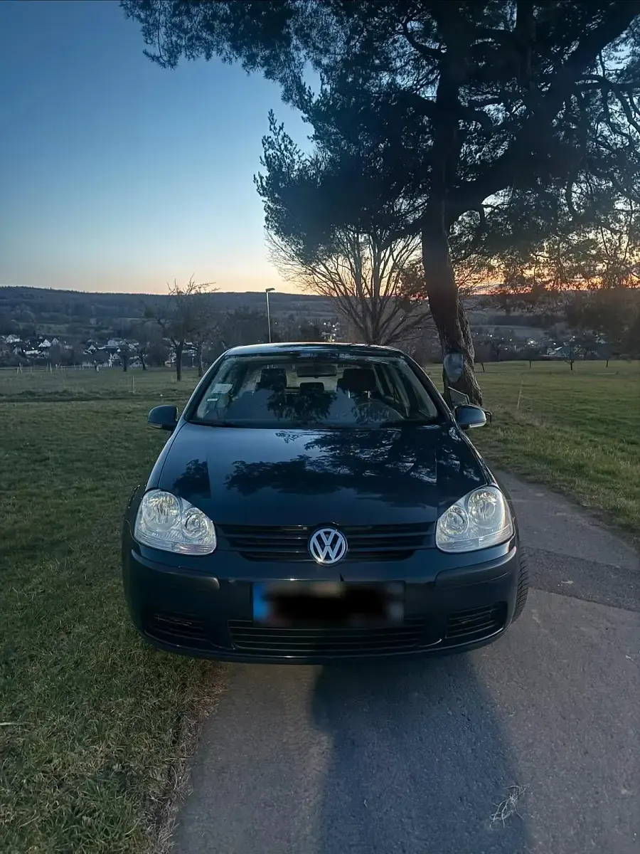 Gebraucht VW Golf V 76 PS (55 kW) 2005 Blau Kleinwagen