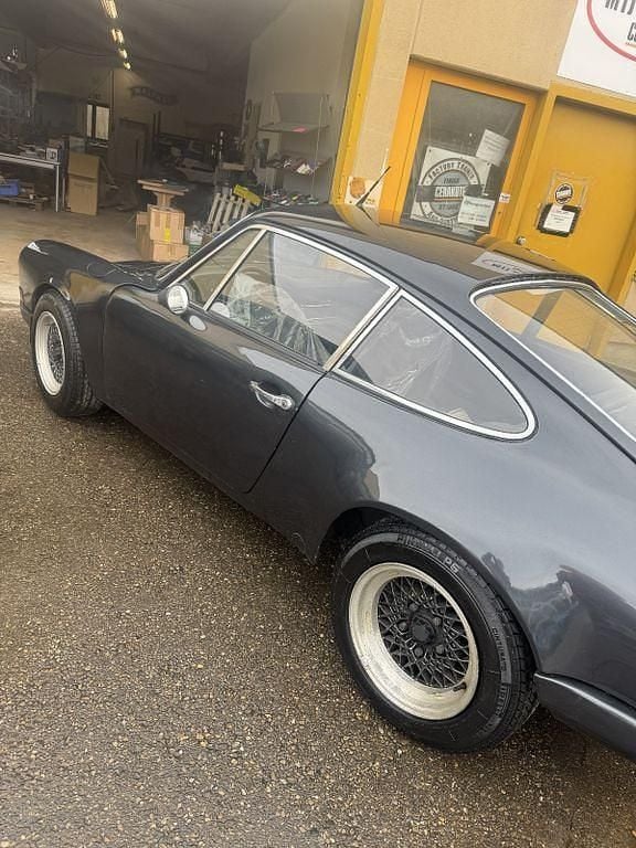 Gebraucht Porsche 911 131 PS (96 kW) 1972 Grau Coupé