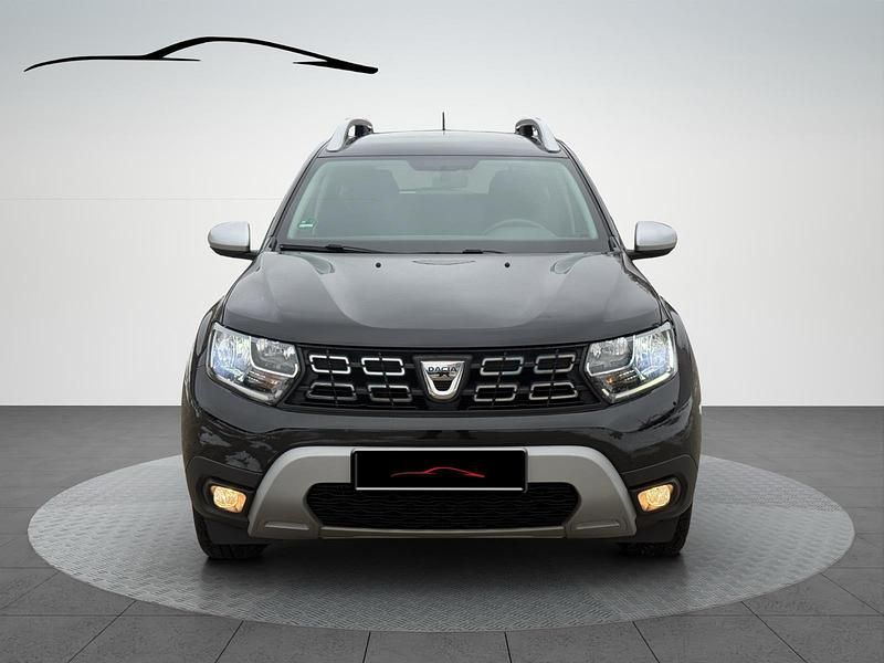 Gebraucht Dacia Duster Acces 114 PS (83 kW) 2021 Schwarz SUV
