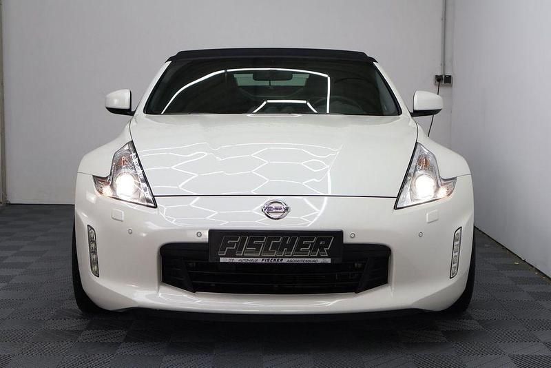Gebraucht Nissan 370Z Pack 328 PS (241 kW) 2017 Weiß Cabrio