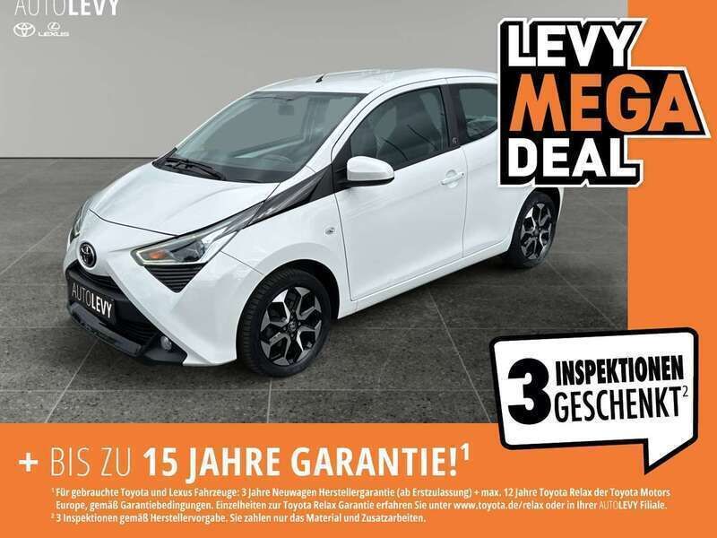 Pianosaweiß Gebraucht 2020 Toyota Aygo Basis Kleinwagen | 9.490 € (Fairer Preis) - Bild 1/4