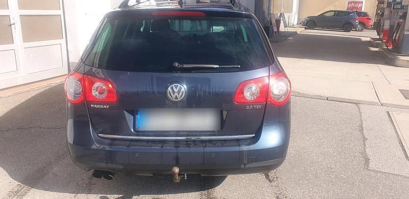 Gebraucht VW Passat 170 PS (125 kW) 2007 Blau Kombi