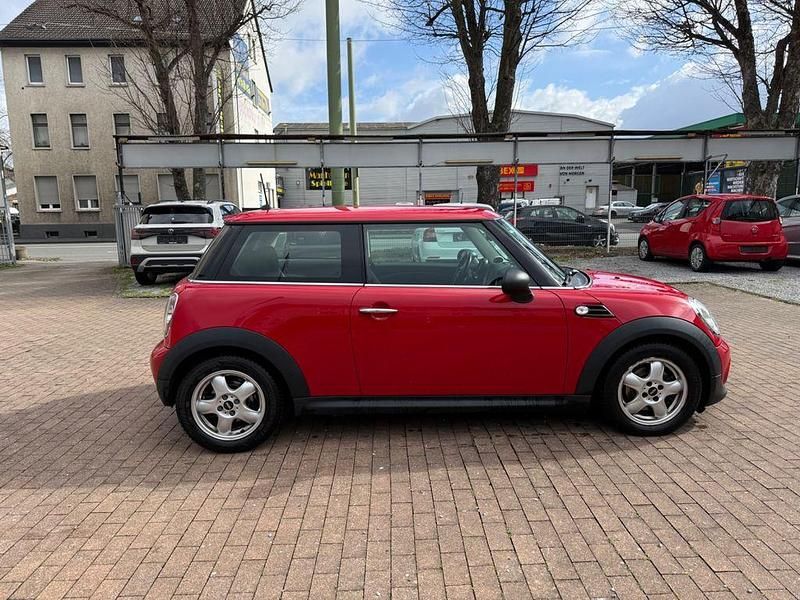 Usado Mini ONE 98 HP (72 kW) 2011 Vermelho Citadino