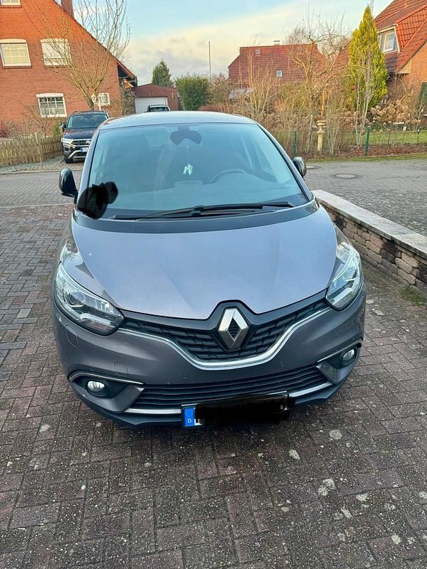 Grau Gebraucht 2018 Renault Scénic Van / Kleinbus | 12.000 € - Bild 1/4