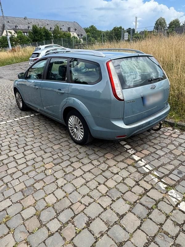 Gebraucht Ford Focus 109 PS (80 kW) 2008 Blau Kombi