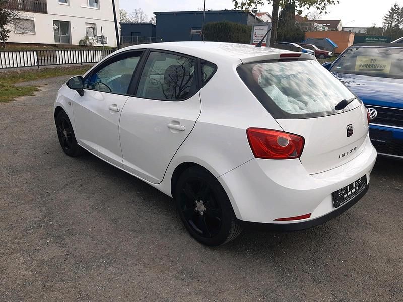 Gebraucht Seat Ibiza SC 86 PS (63 kW) 2010 Weiß Kleinwagen