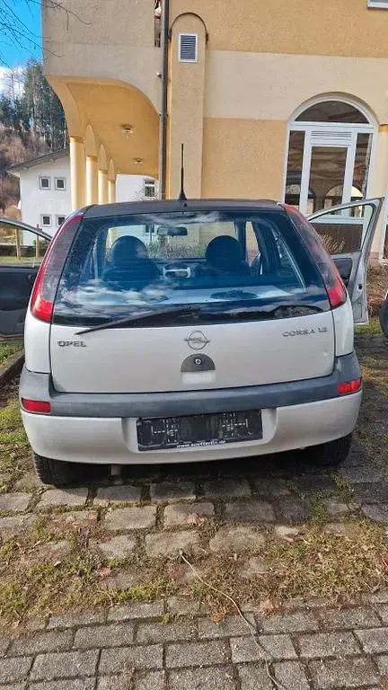 Gebraucht Opel Corsa 75 PS (55 kW) 2001 Kleinwagen