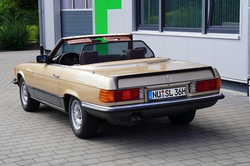 Gebraucht Mercedes SL500 241 PS (177 kW) 1981 Gold Cabrio