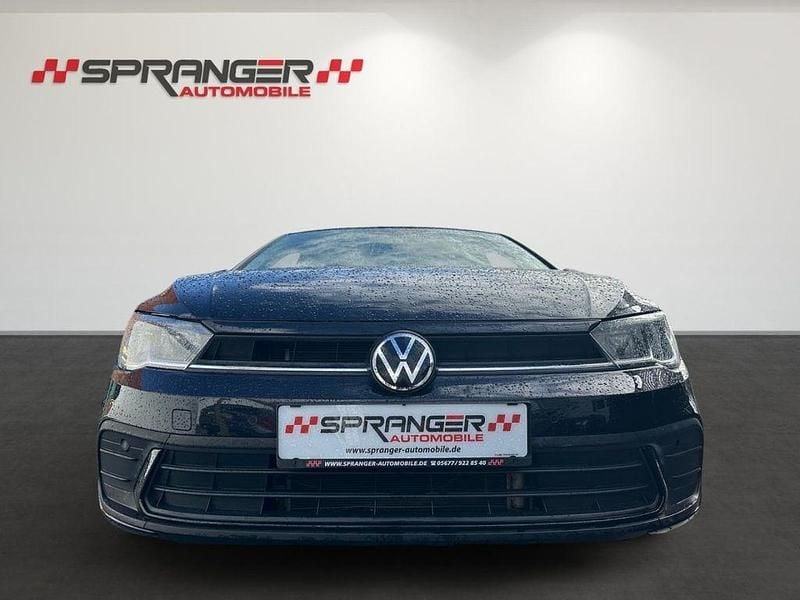 Gebraucht VW Polo Life 95 PS (69 kW) 2023 Deep black perleffekt Kleinwagen