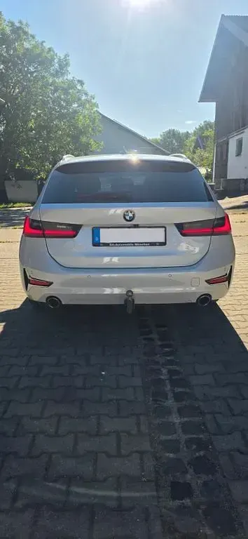 Gebraucht BMW 330 Performance 286 PS (210 kW) 2021 Weiß Kombi
