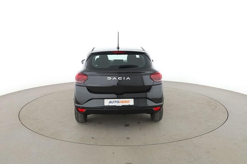 Gebraucht Dacia Sandero Expression 91 PS (66 kW) 2024 Schwarz Limousine