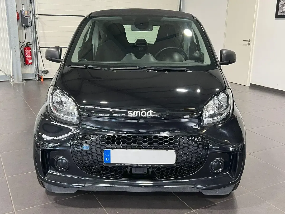 Gebraucht Smart ForTwo Coupé 60 kW (82 PS) 2021 Nachtschwarz Coupé