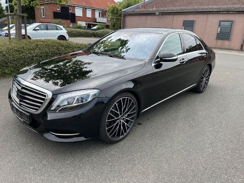 Obsidianschwarz metalliclack Gebraucht 2015 Mercedes S350 Limousine | 32.130 € (Superpreis) - Bild 1/4