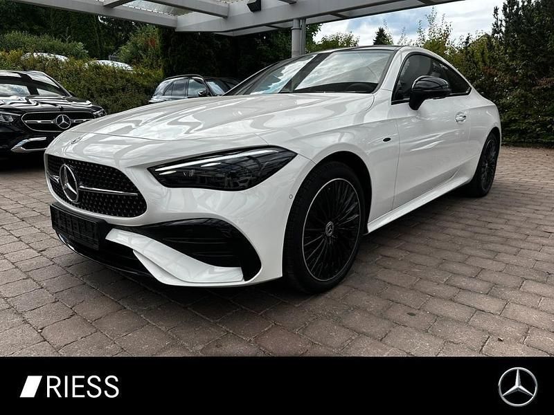 Unilack polarweiß Gebraucht 2024 Mercedes CLE300 AMG Coupé | 61.440 € (Teuer) - Bild 1/4