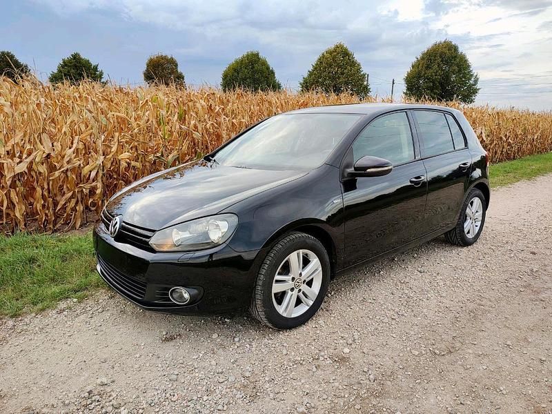 Gebraucht VW Golf VI Edition 105 PS (77 kW) 2012 Schwarz Kleinwagen