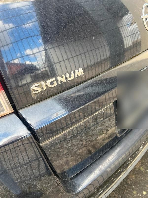 Gebraucht Opel Signum 197 PS (144 kW) 2007 Schwarz Kleinwagen