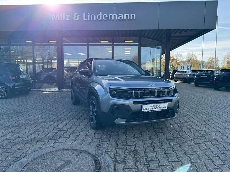 Grau Gebraucht 2023 Jeep Avenger EV SUV | 17.900 € - Bild 1/4