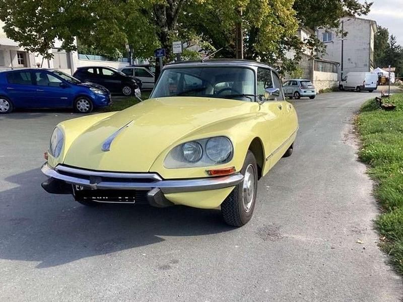 Second-hand Citroën DS 99 CP (72 kW) 1974 Galben Berlinǎ