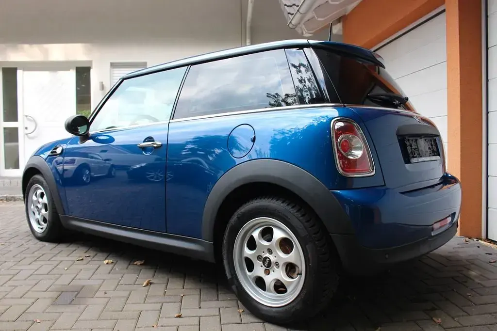 Gebraucht Mini ONE 98 PS (72 kW) 2013 Blau Kleinwagen