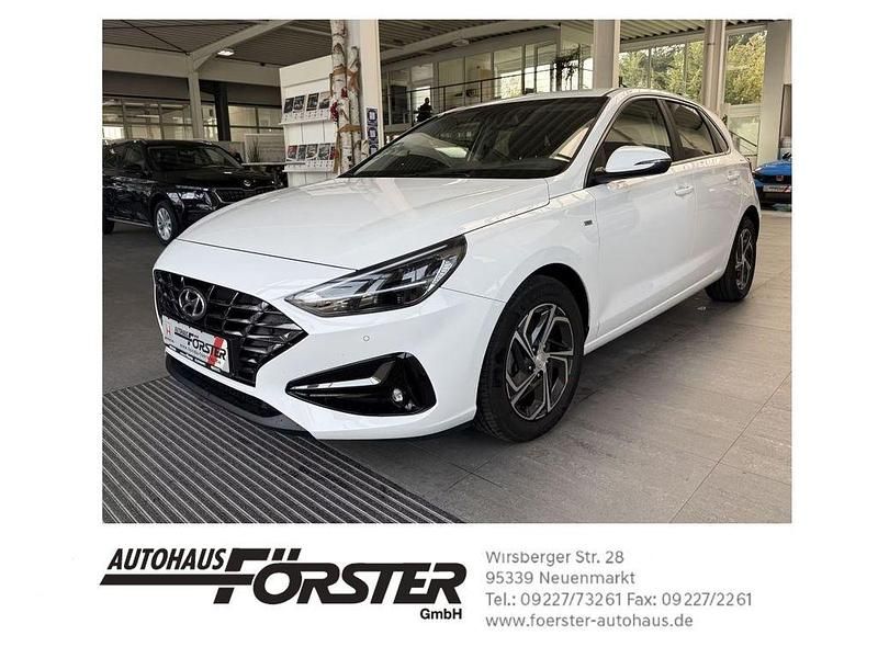 Gebraucht Hyundai i30 160 PS (117 kW) 2023 Weiß Limousine