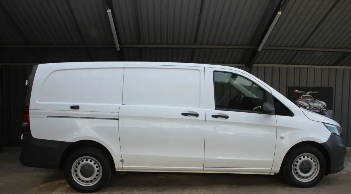 Gebraucht Mercedes Vito 102 PS (75 kW) 2020 Weiß Van