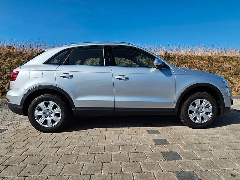 Gebraucht Audi Q3 Ambiente 177 PS (130 kW) 2012 Silber SUV