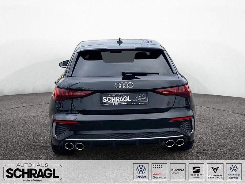 Gebraucht Audi S3 Ambiente 310 PS (228 kW) 2022 Mythosschwarz metallic Limousine