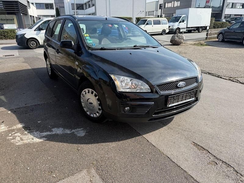 Gebraucht Ford Focus Titanium 109 PS (80 kW) 2007 Schwarz Kombi