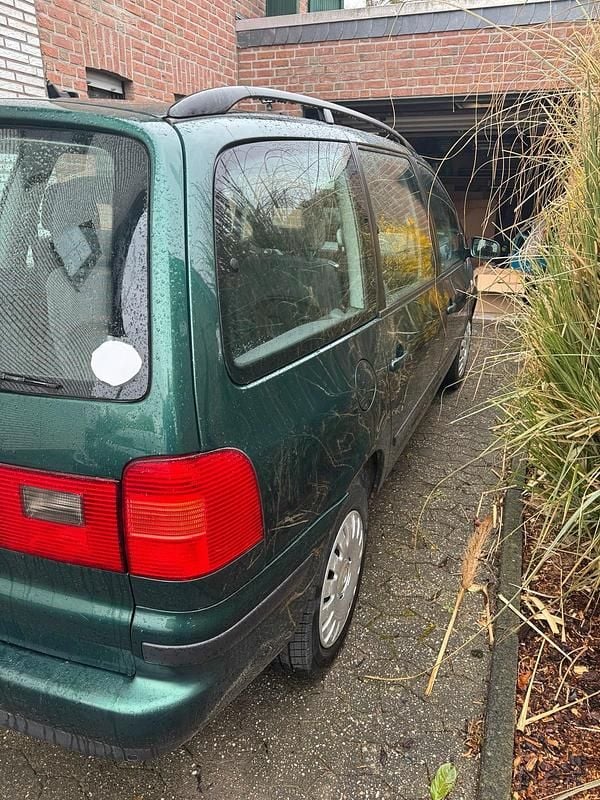 Gebraucht VW Sharan 150 PS (110 kW) 2003 Grün Van / Kleinbus