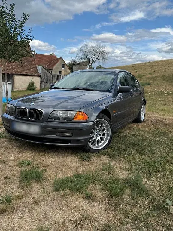 Gebraucht BMW 316 105 PS (77 kW) 2001 Grau Limousine