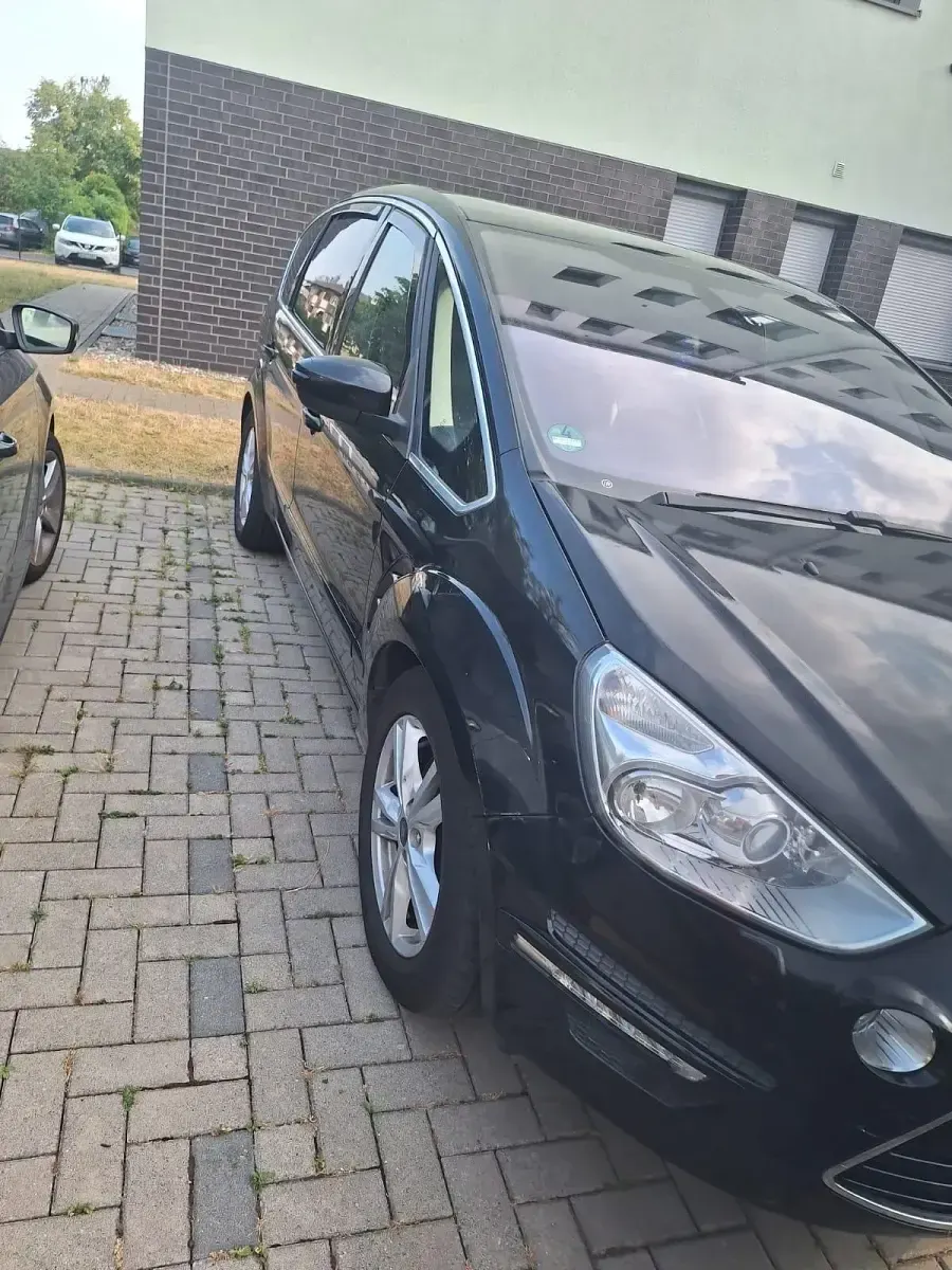 Gebraucht Ford S-MAX S 203 PS (149 kW) 2010 Schwarz Van / Kleinbus