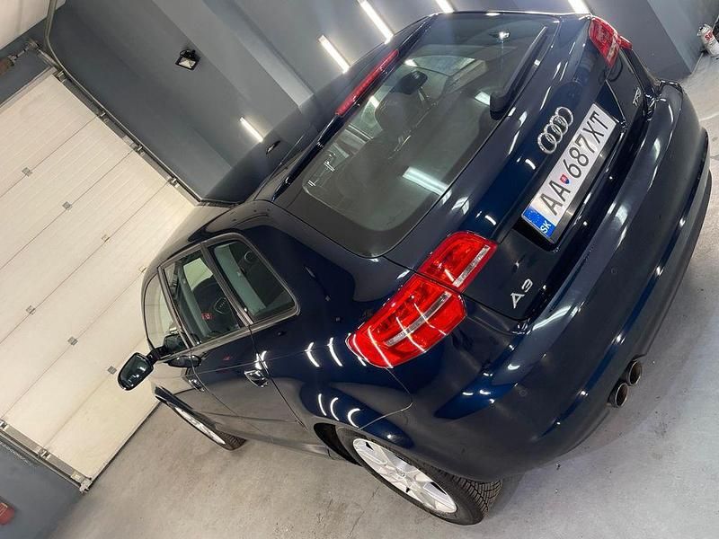 Gebraucht Audi A3 Ambition 125 PS (91 kW) 2011 Blau Kleinwagen