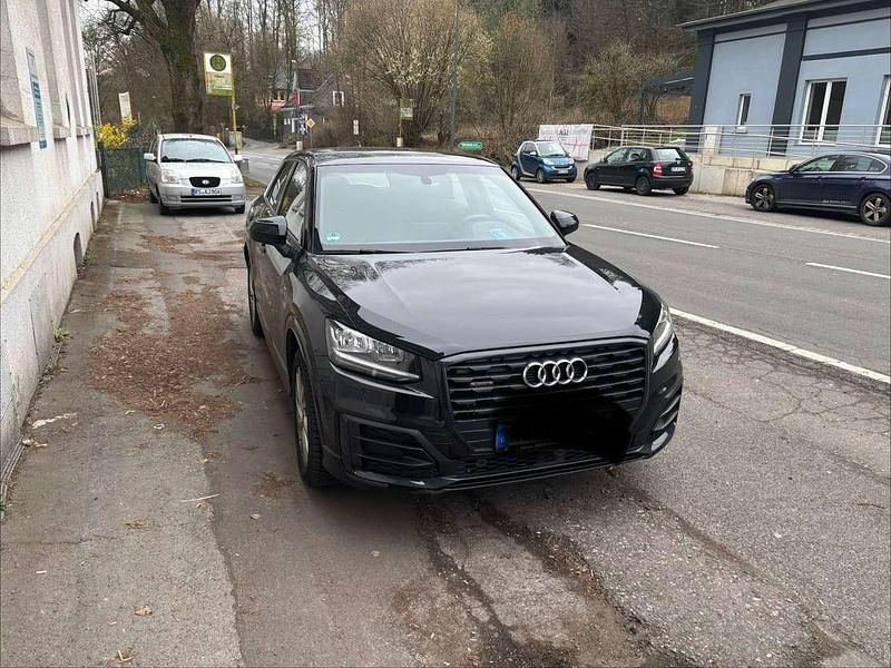 Gebraucht Audi Q2 Design 190 PS (139 kW) 2019 Schwarz SUV
