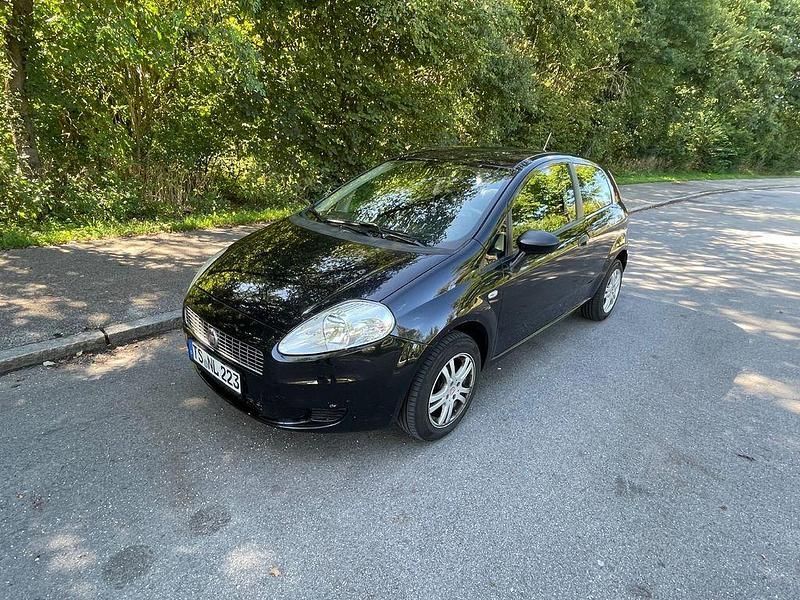 Schwarz Gebraucht 2008 Fiat Grande Punto Active Kleinwagen | 2.599 € (Teuer) - Bild 1/4