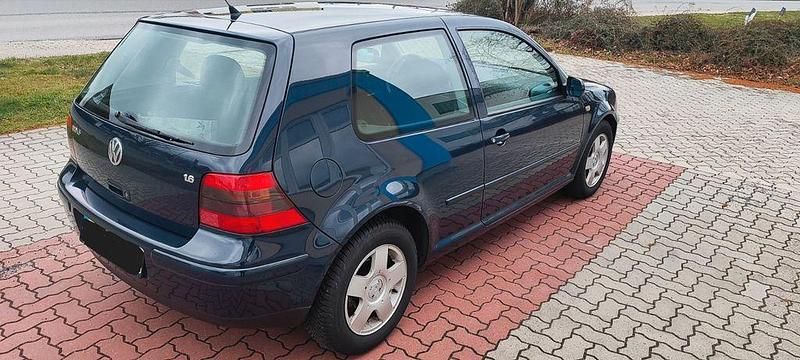 Gebraucht VW Golf III 101 PS (74 kW) 1998 Blau Limousine