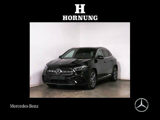 Metalliclack kosmosschwarz Gebraucht 2024 Mercedes GLA250 AMG SUV | 51.900 € - Bild 1/2