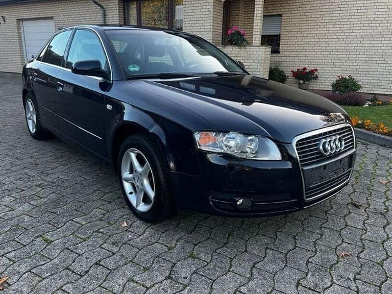 Brillantblau Gebraucht 2006 Audi A4 Limousine | 2.200 € (Guter Preis) - Bild 1/4