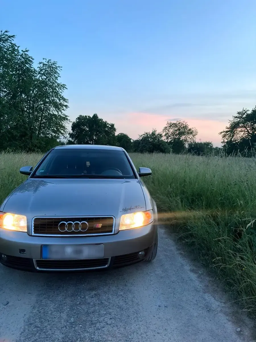 Gebraucht Audi A4 130 PS (95 kW) 2002 Braun Limousine