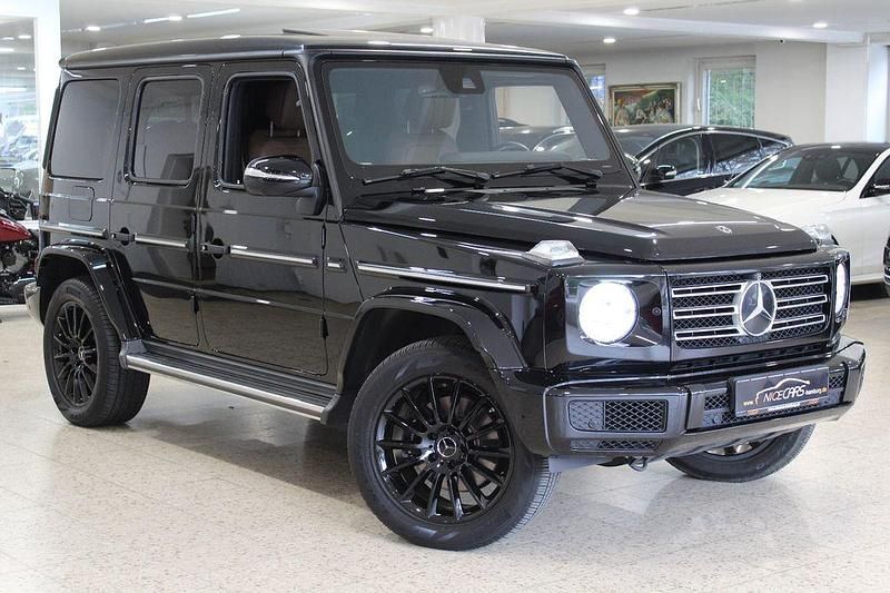 Schwarz Gebraucht 2020 Mercedes G350 AMG line SUV | 99.880 € (Guter Preis) - Bild 1/4