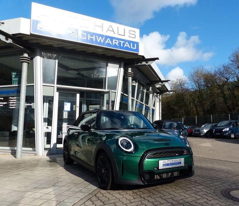 Gebraucht Mini Cooper S Cabriolet 178 PS (130 kW) 2022 Grün Cabrio
