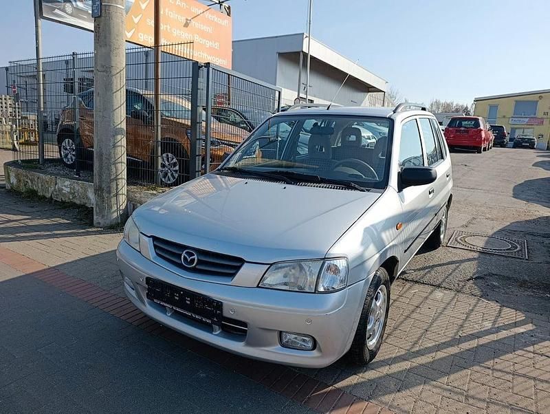 Gebraucht Mazda Demio Exclusive 75 PS (55 kW) 2002 Silber Kleinwagen