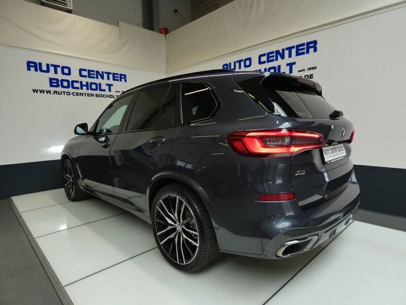 Gebraucht BMW X5 M50 Performance 400 PS (294 kW) 2019 Grau SUV