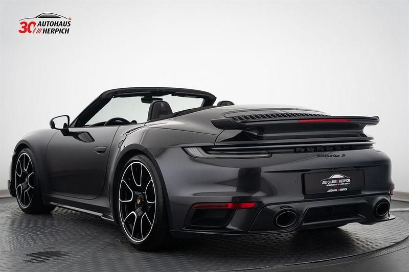 Gebraucht Porsche 992 650 PS (478 kW) 2022 W49â pts grigiogranitometalli Cabrio