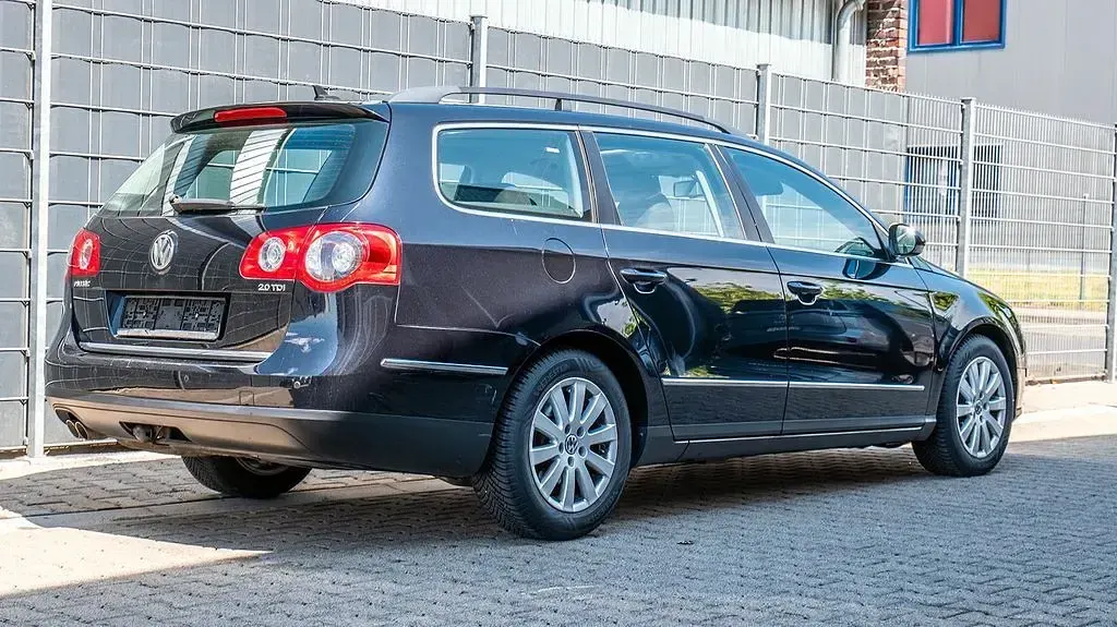 Gebraucht VW Passat 170 PS (125 kW) 2010 Schwarz Kombi