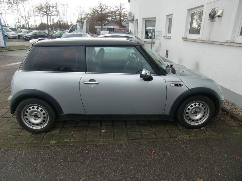 Gebraucht Mini Cooper 116 PS (85 kW) 2005 Silber Kleinwagen