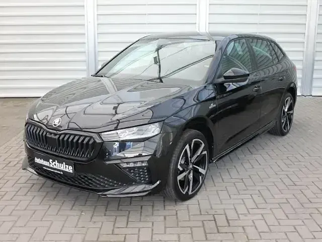 Gebraucht Skoda Scala Monte Carlo 150 PS (110 kW) 2025 Schwarz Kleinwagen