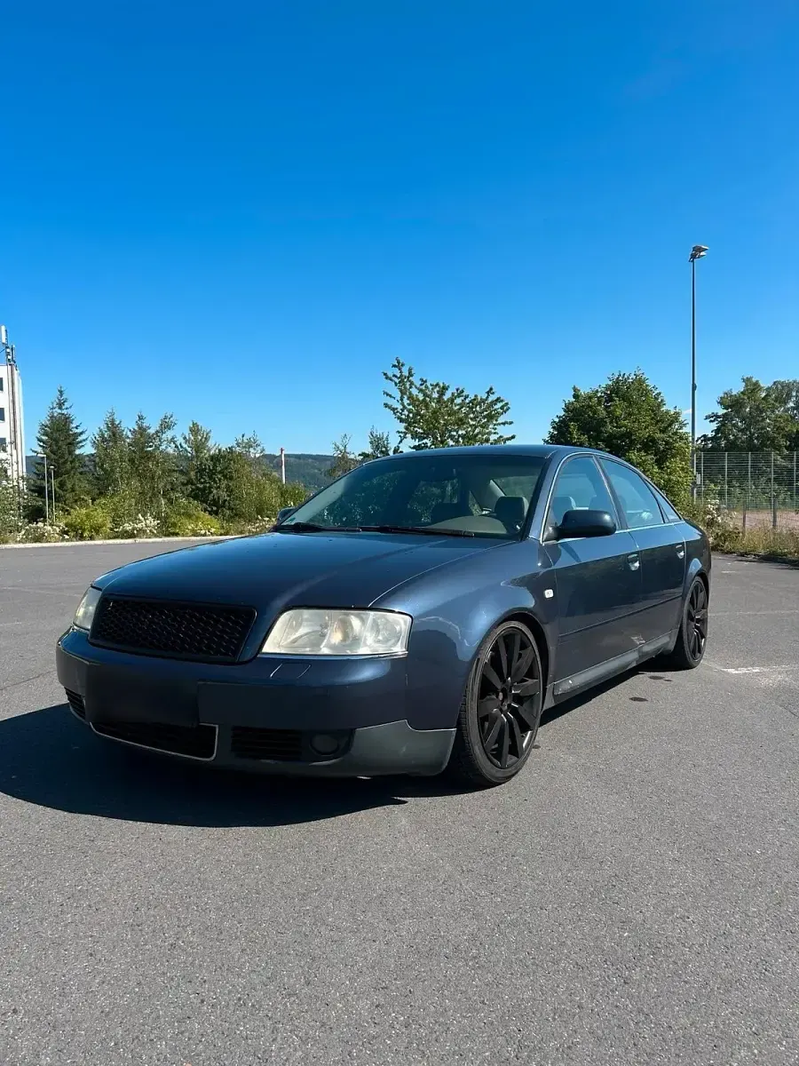Gebraucht Audi A6 230 PS (169 kW) 2002 Blau Limousine
